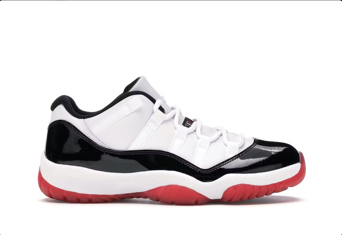 PREOWNED Jordan 11 Low “Concord Bred”