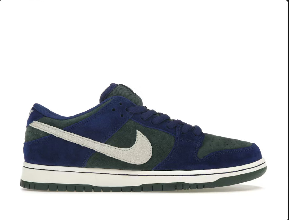 Nike SB Dunk Low “Deep Royal Blue”