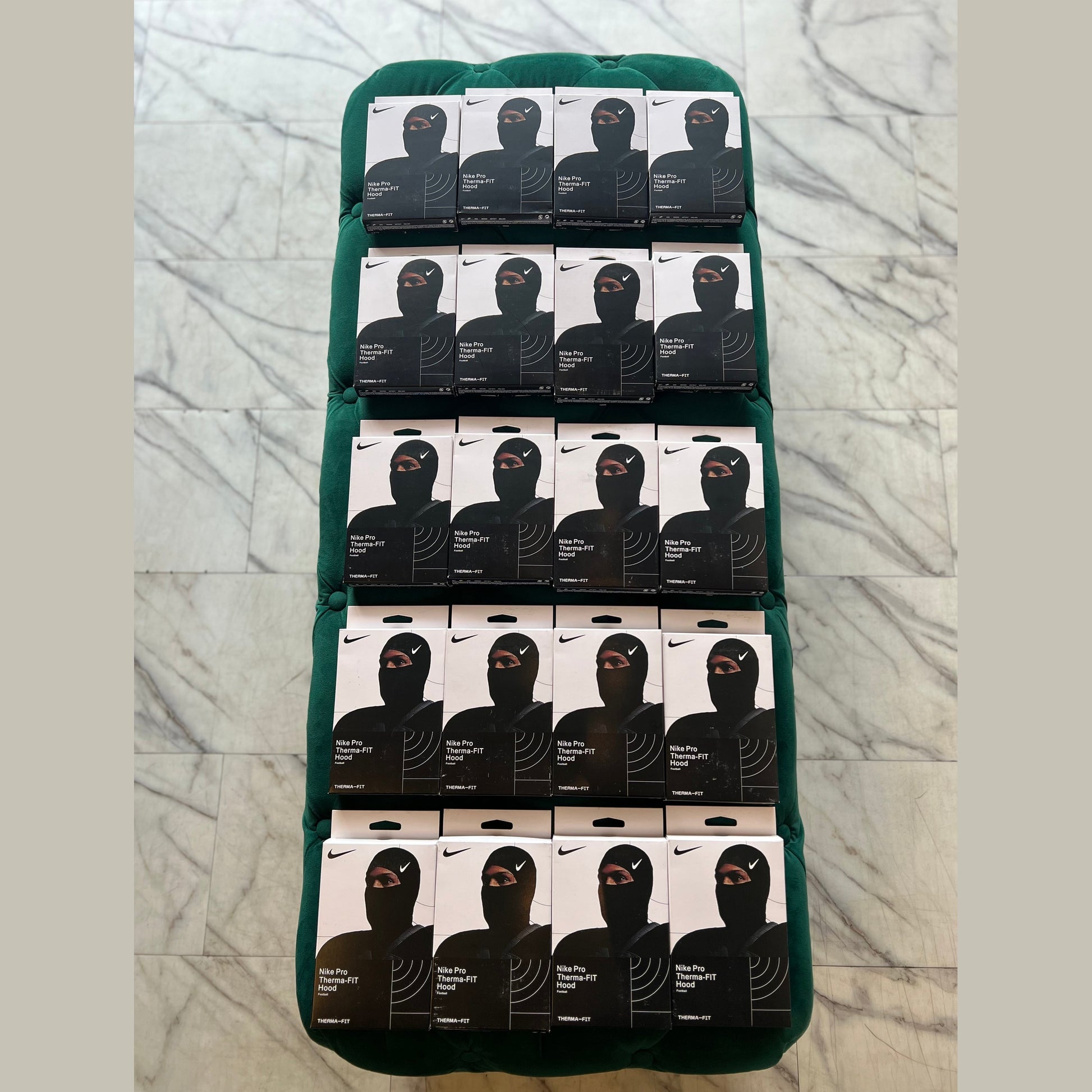 Nike Pro Therma-FIT Hood 